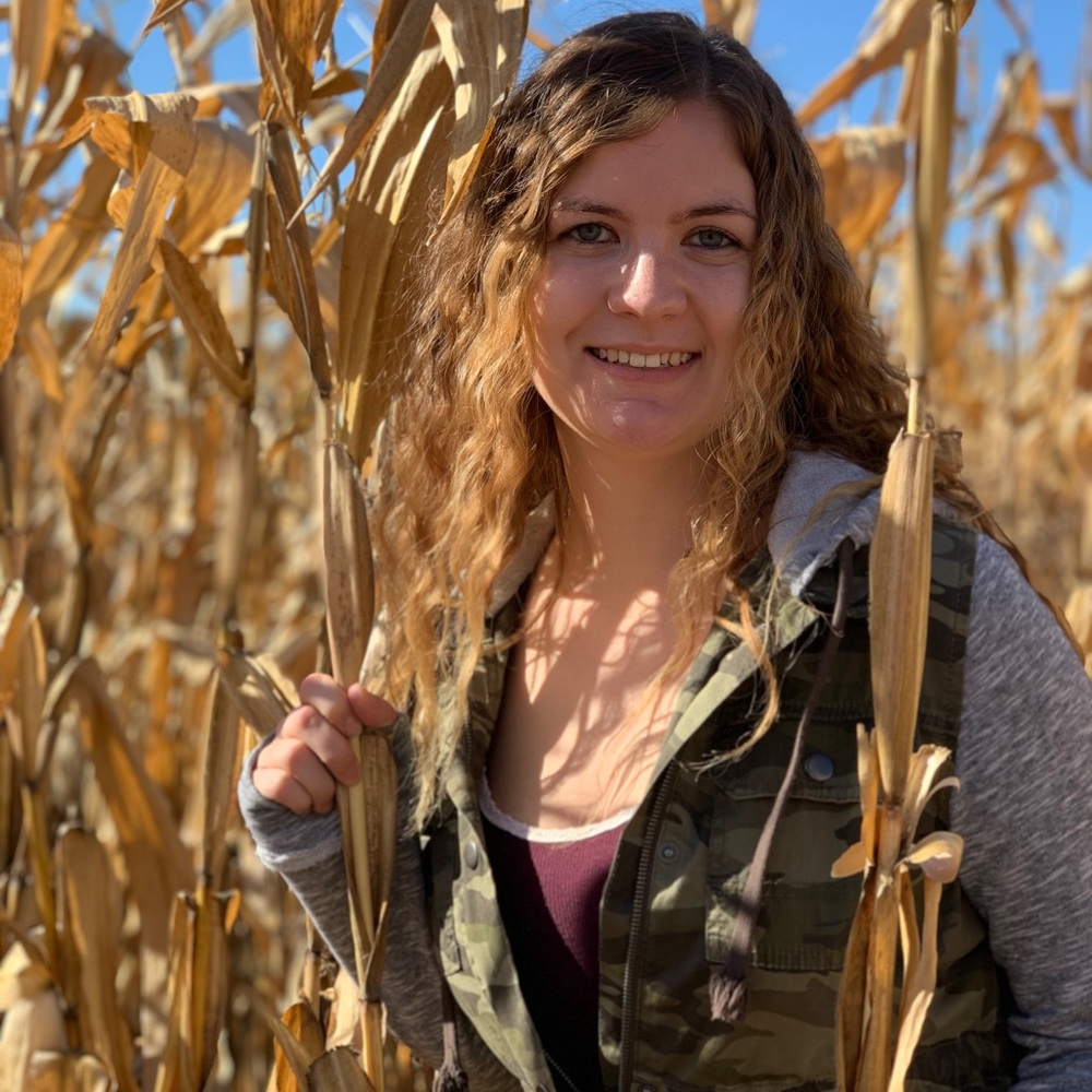 Meet your Posher, Bailey